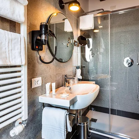 Szálloda Western Titian Treviso