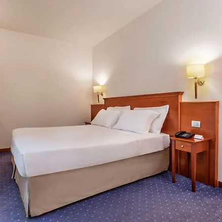 Отель Western Titian Treviso