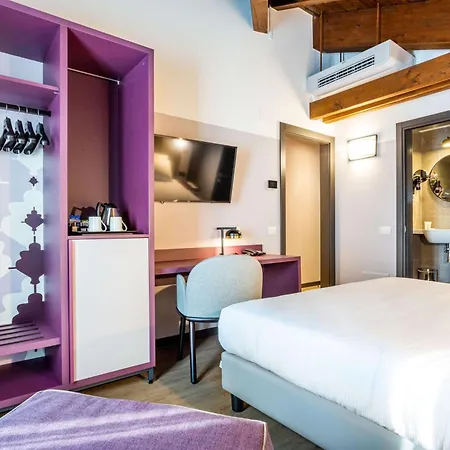 Hotel Western Titian Treviso 4*
