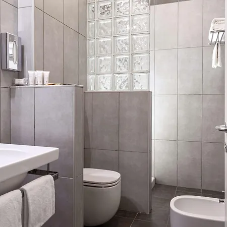 Отель Western Titian Treviso