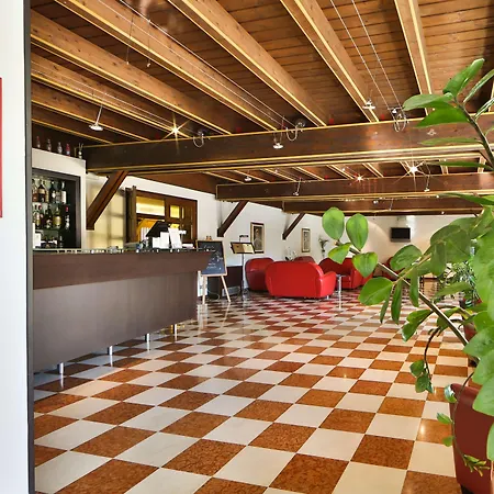 Western Titian Treviso 4*