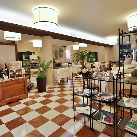 Western Titian Treviso Hotel 4*