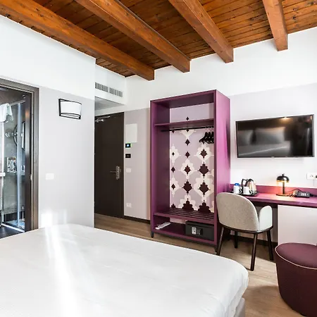 Отель Western Titian Treviso