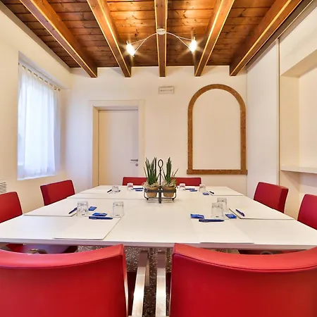 Western Titian Treviso Отель