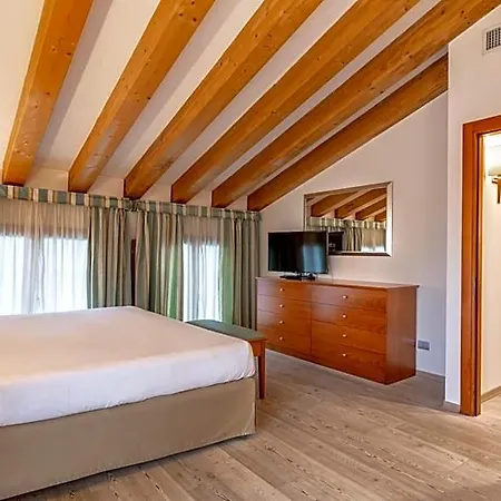 Western Titian Treviso 4* Silea